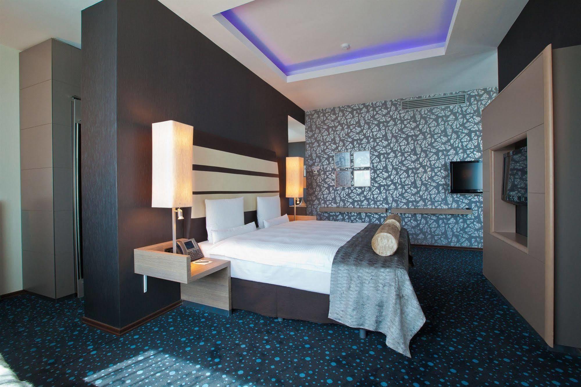 Chirag Plaza Hotel Baku Eksteriør billede