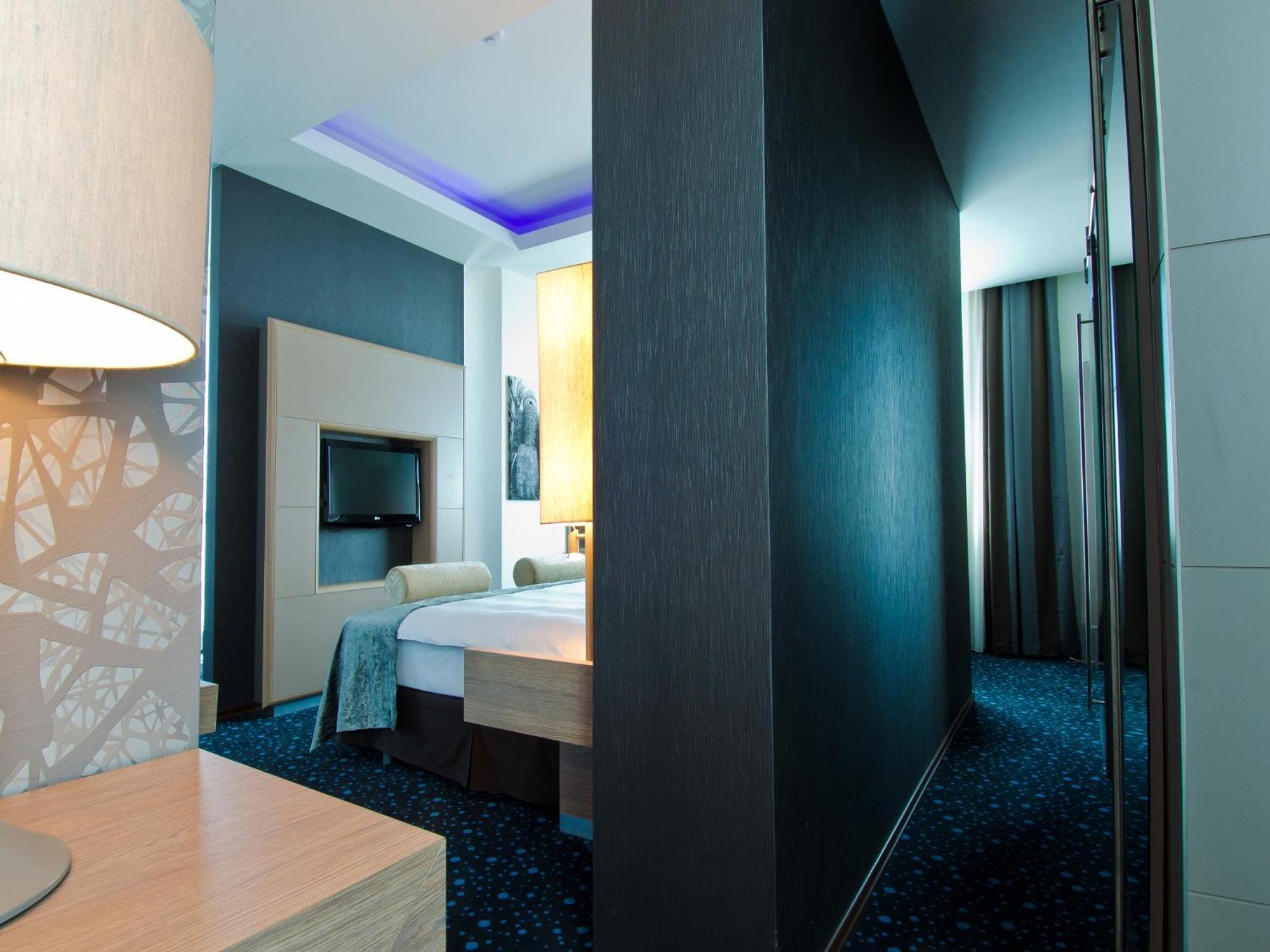 Chirag Plaza Hotel Baku Eksteriør billede